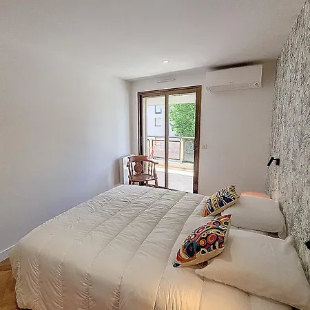 Henri Camille Real Estate- Palm -premium One Bedroom With Big Terrace *